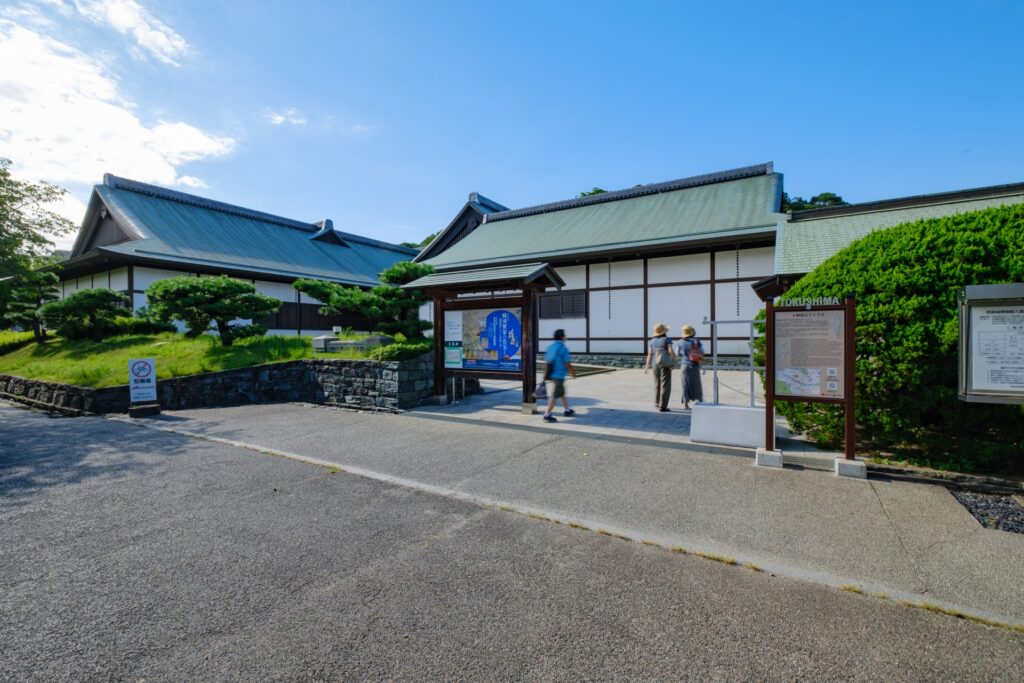 徳島城博物館