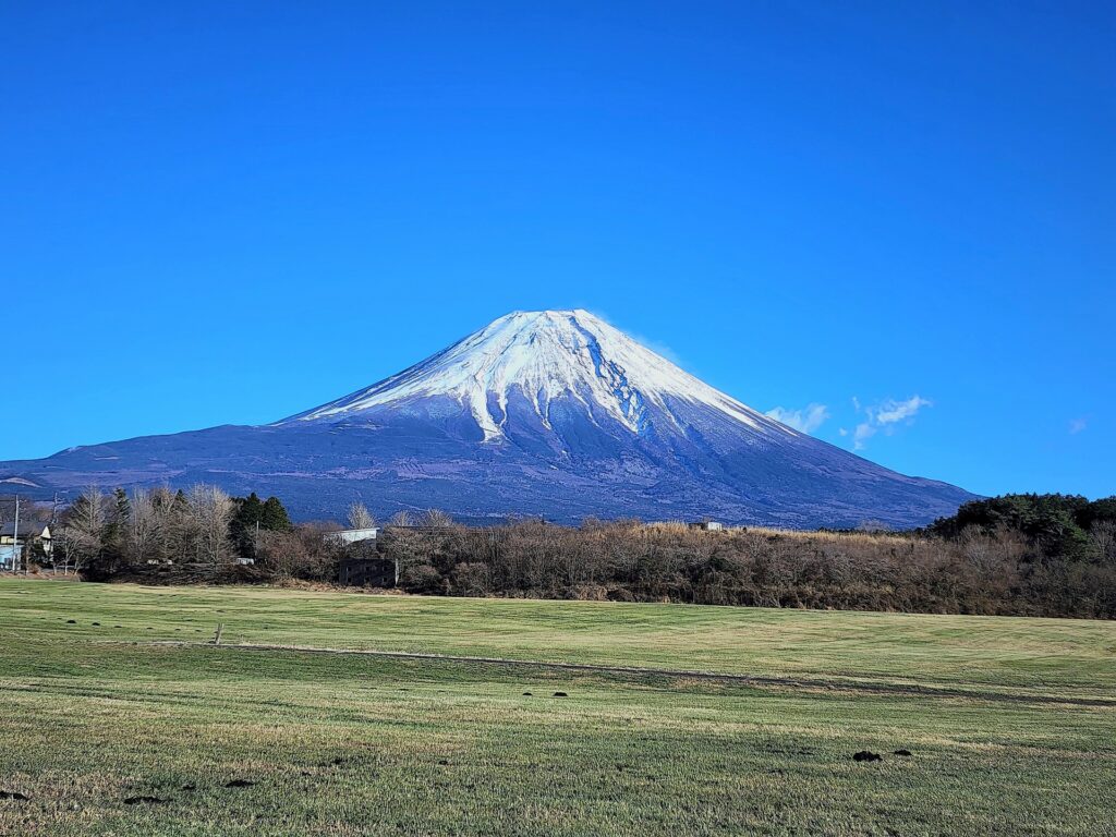 朝霧高原の富士山